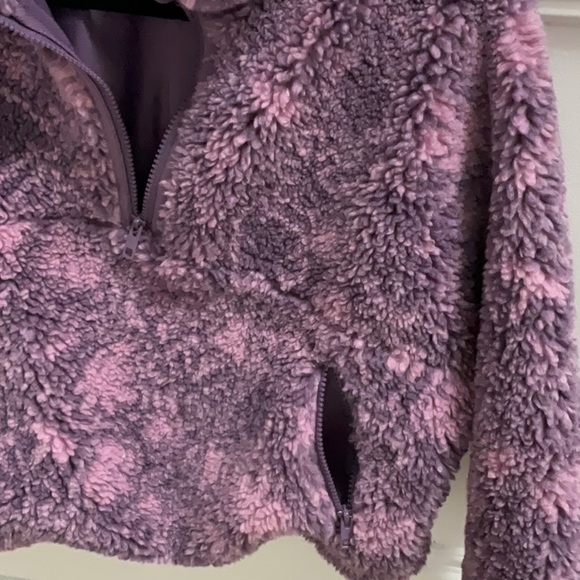 TNA - Picture 5 of 8